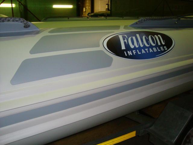 Pneu gris clair Dco gris Liston gris clair